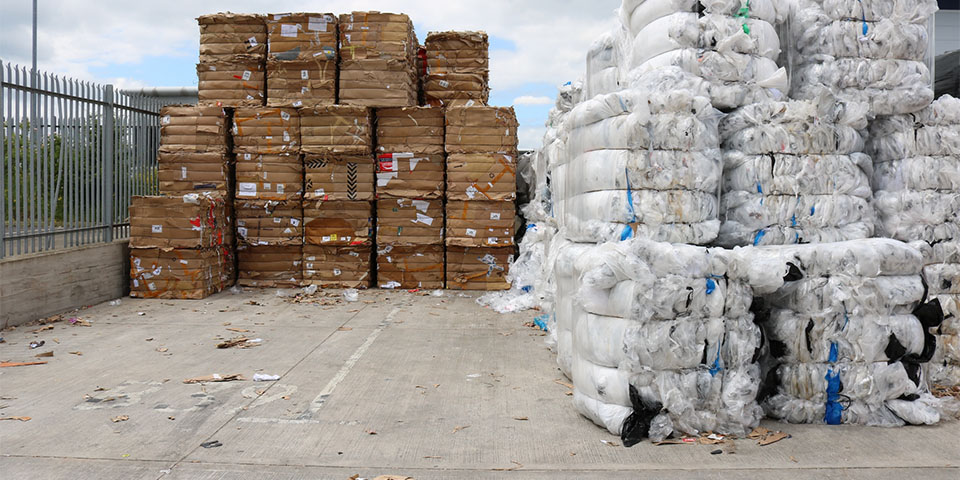 Recycling speelt een belangrijke rol bij Sports Directs nationale distributiecentrum in Shirebrook, Nottinghamshire
